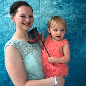 Meet your Posher, Abbey